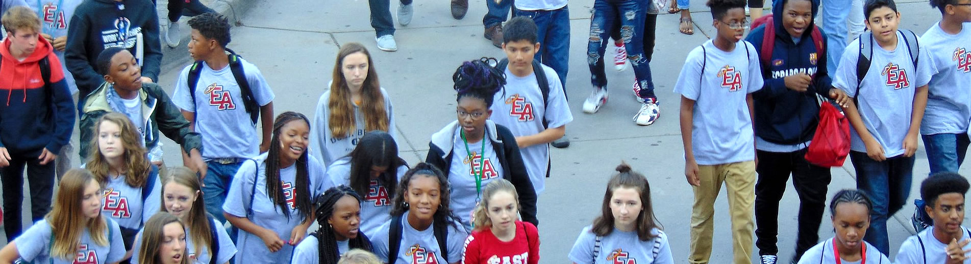 East High School students in the hallways